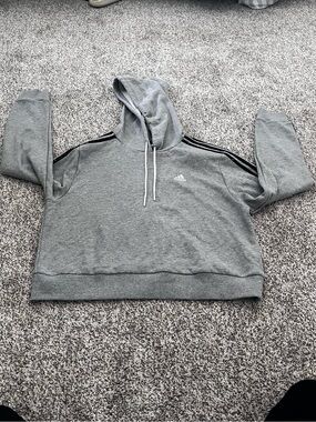 Adidas Women’s Essentials 3 Stripe Gray Animal Hoodie Medium NWT Pullover
